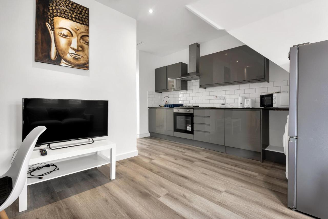 Modern Apartment In South West Wandsworth لندن المظهر الخارجي الصورة