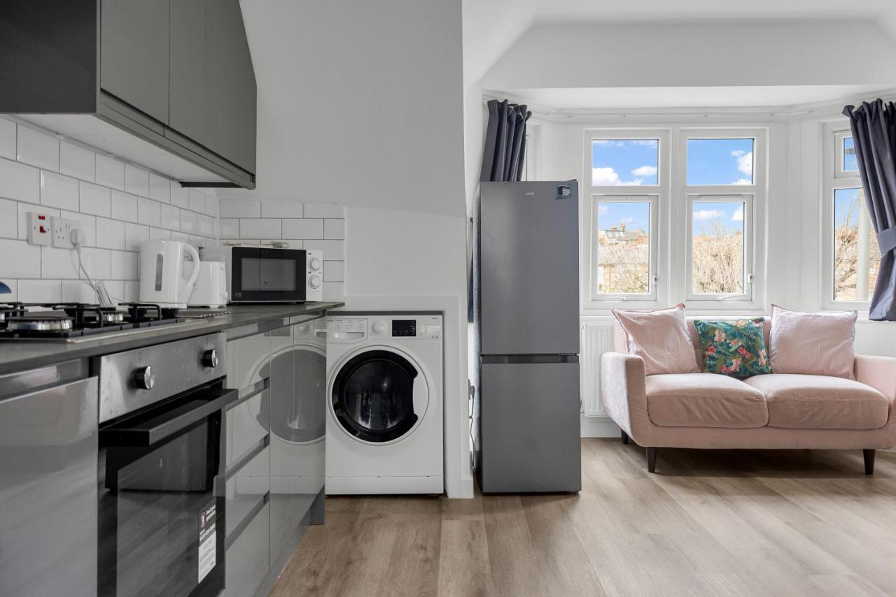 Modern Apartment In South West Wandsworth لندن المظهر الخارجي الصورة